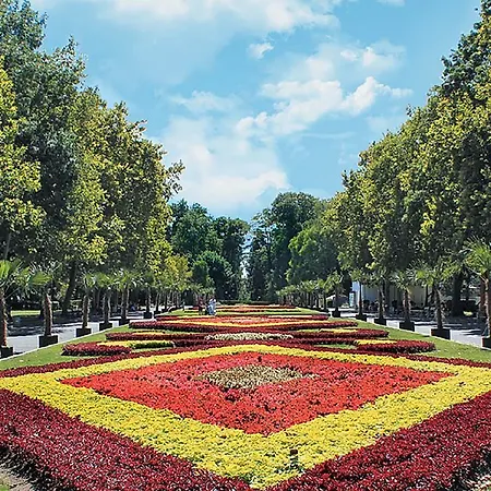 Romato Garden @ Center Appartamento Burgas